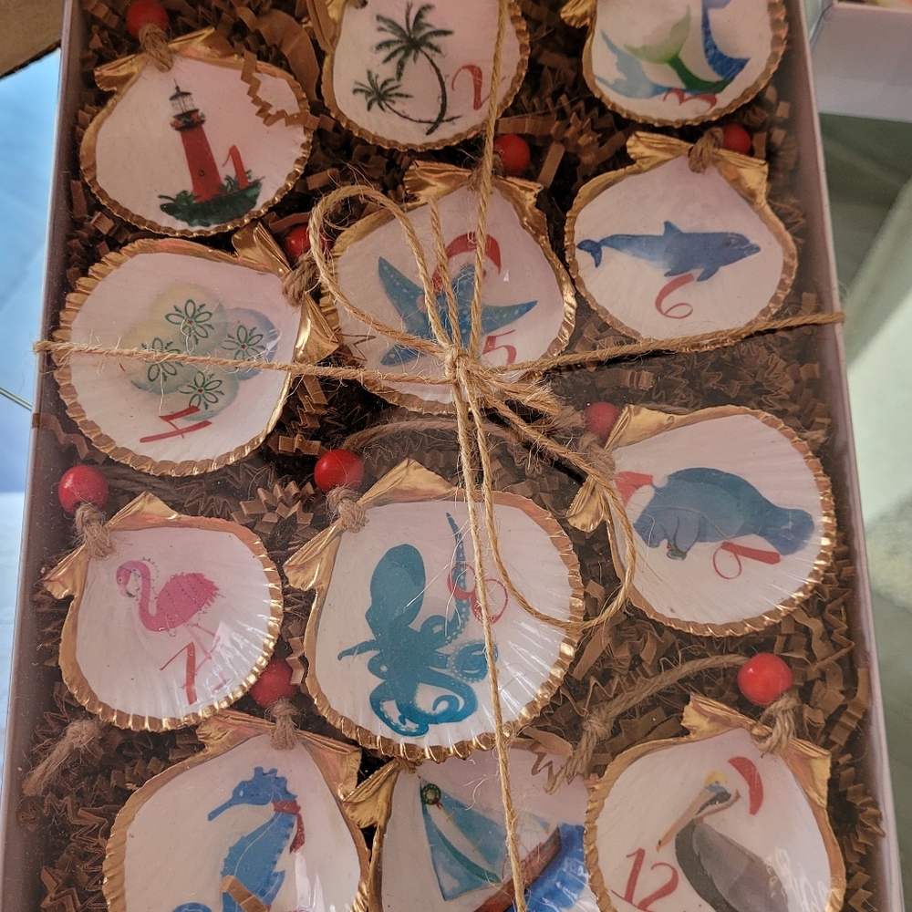 NIB. The 12 days of Christmas Shell Ornaments. Each Shell is Numbered.